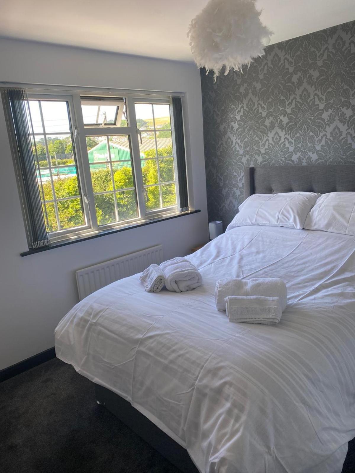 Manor Close Holiday home